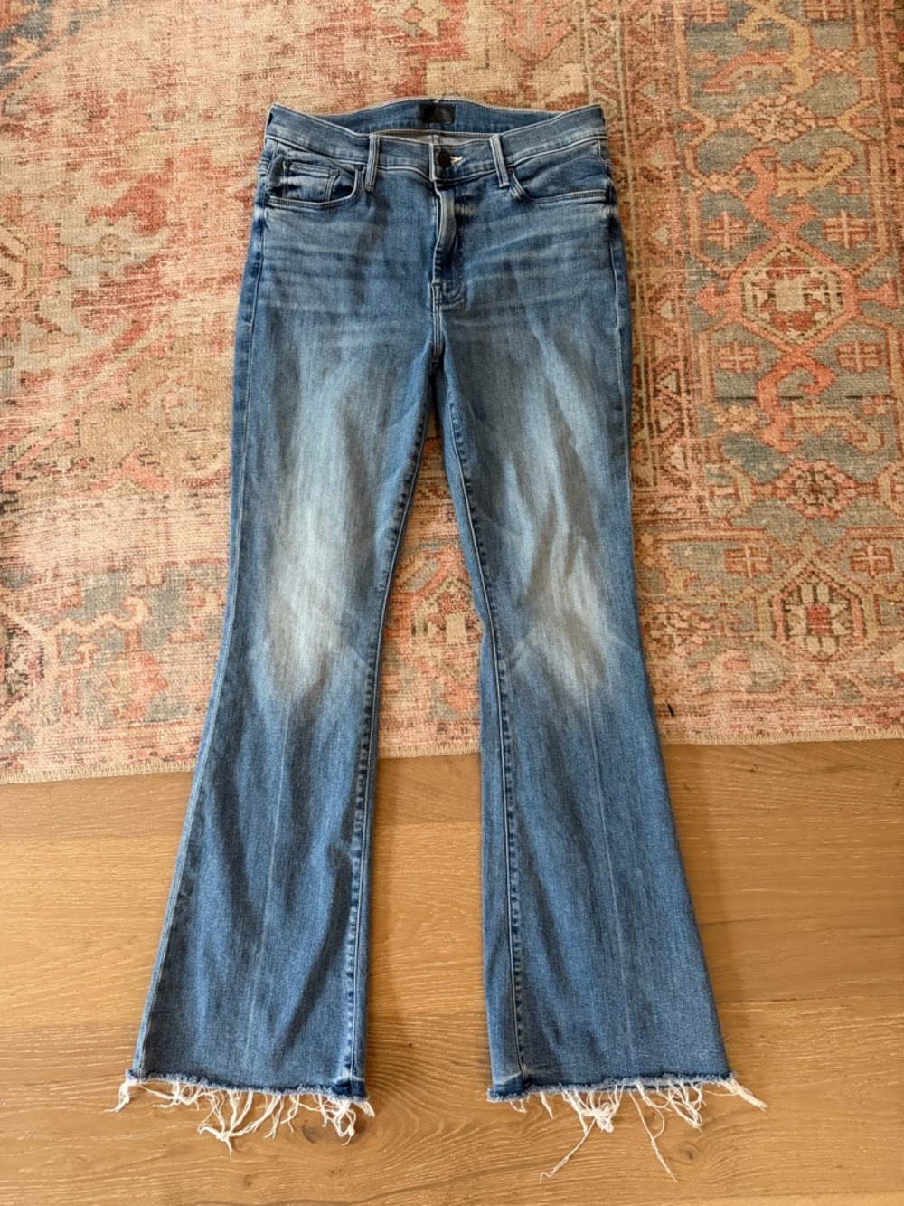 MOTHER The Weekender Fray Jeans